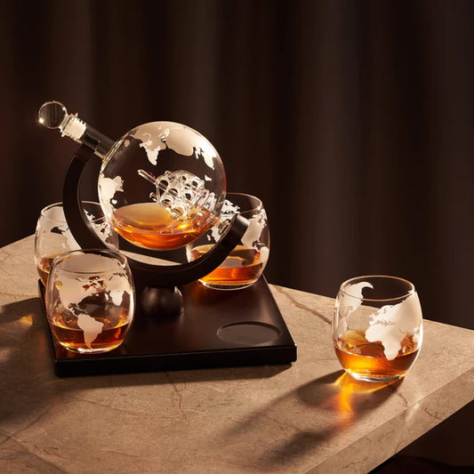 Luxury Globe Decanter Set + 4 Crystal Premium Glasses
