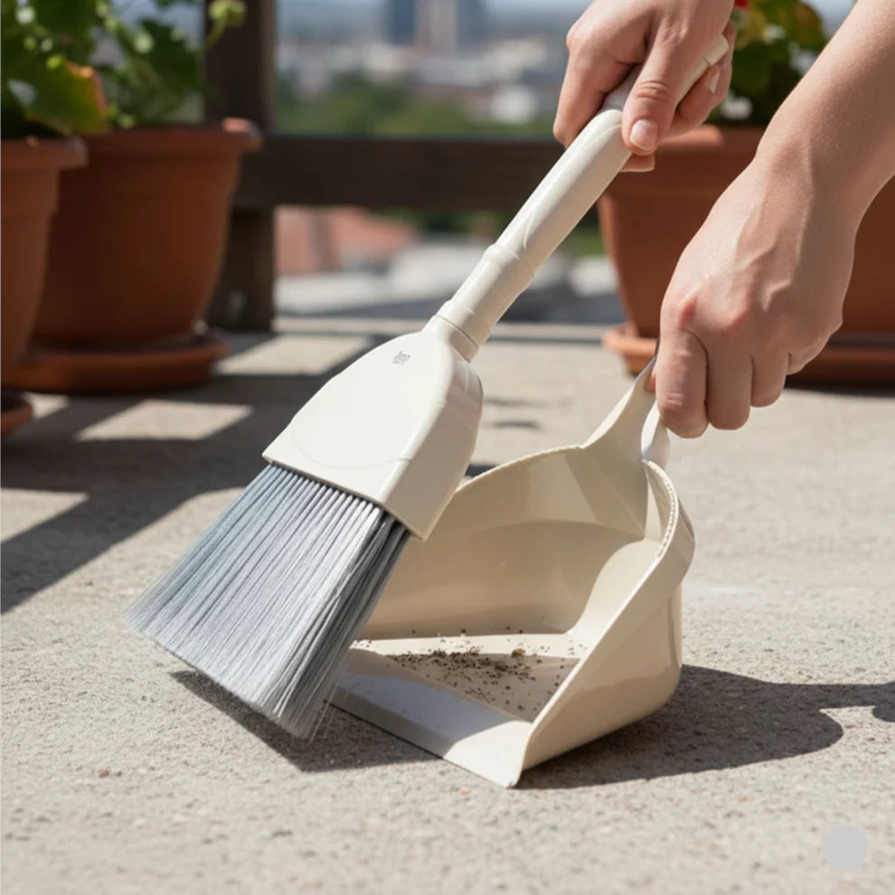 SmartSweep Broom & Pan Kit - Pleco Houseware