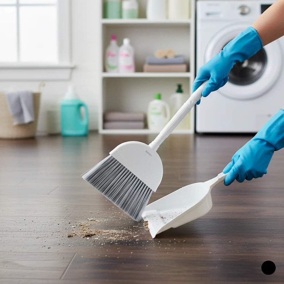 SmartSweep Broom & Pan Kit - Pleco Houseware