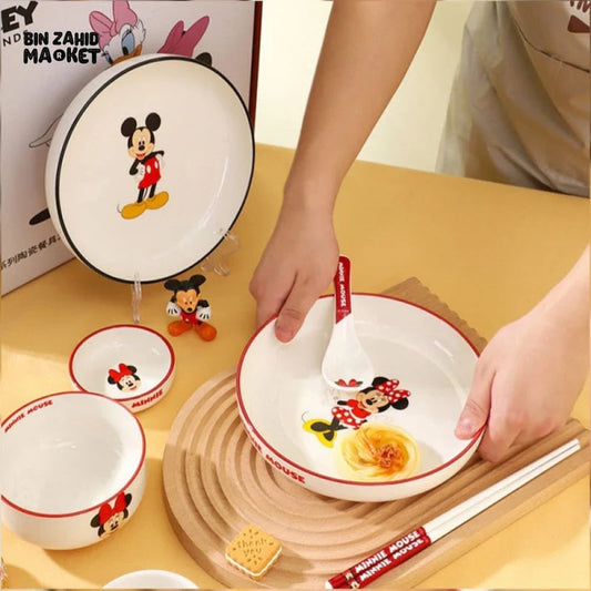 DISNEY Minnie Mouse Ceramic Bowl Set – 6 Pieces
